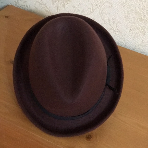 Hat ,one size. - Picture 4 of 4